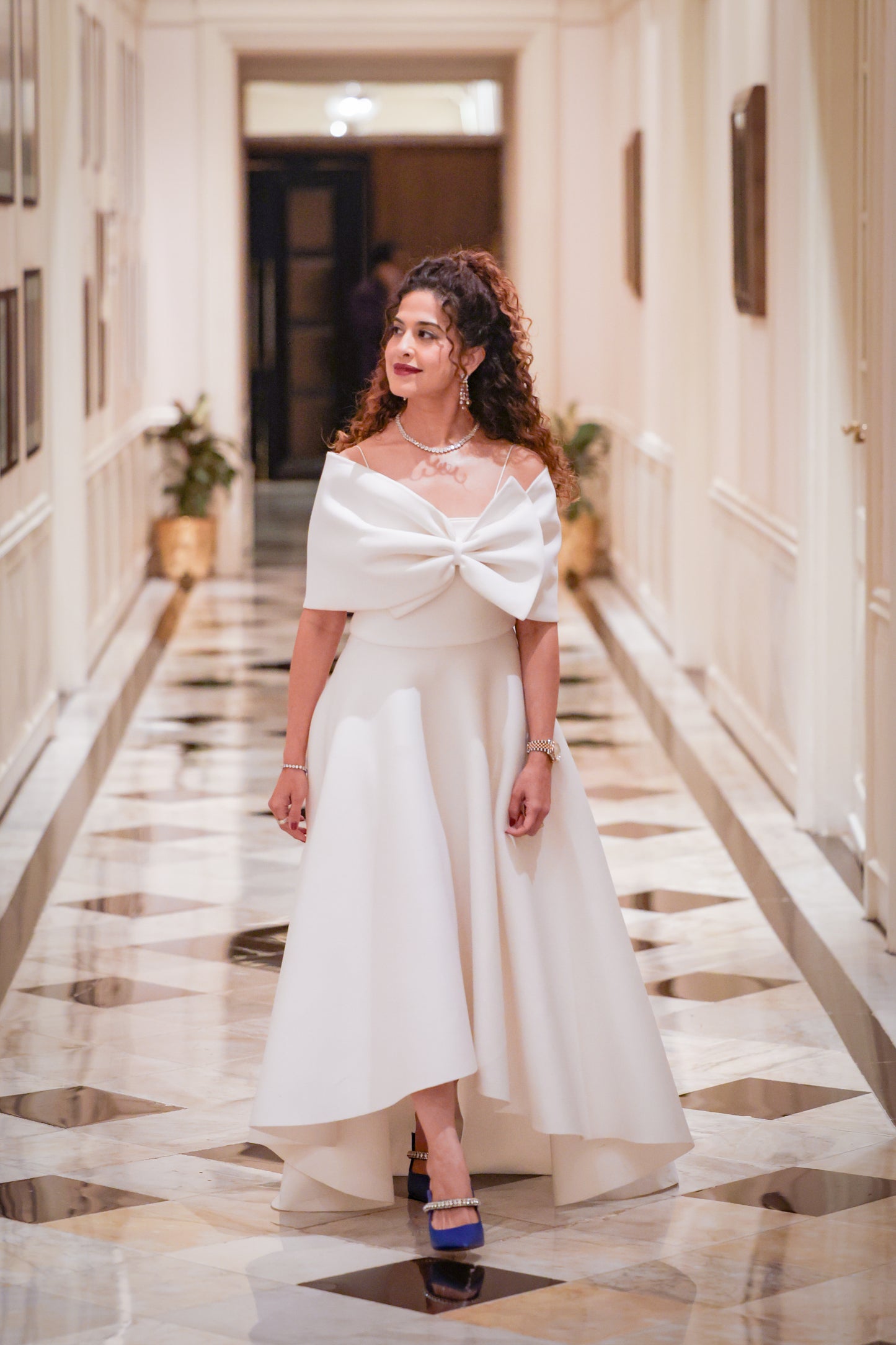Kamiya Jani in Imperial + Bow Wrap