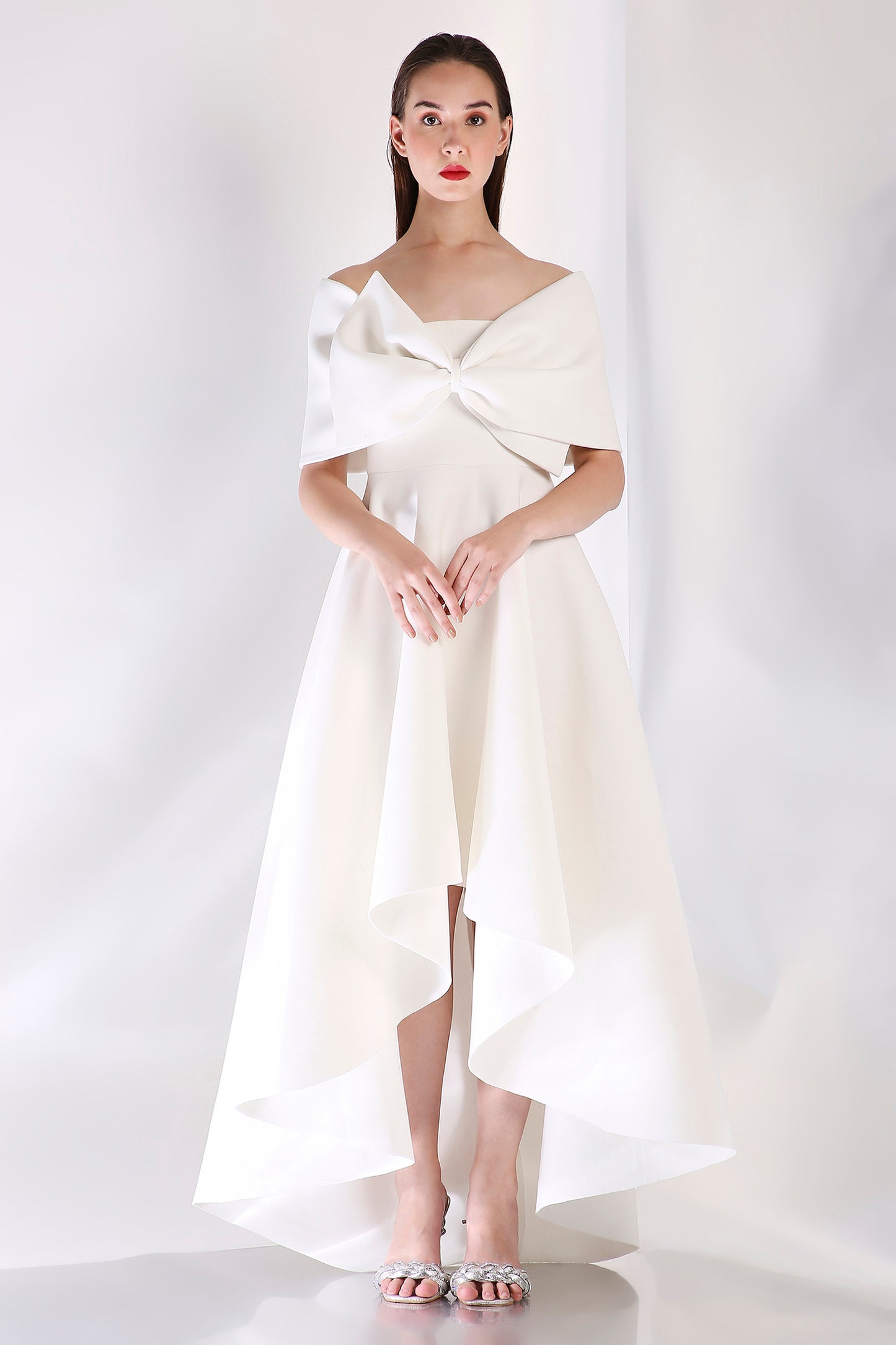 Kamiya Jani in Imperial + Bow Wrap