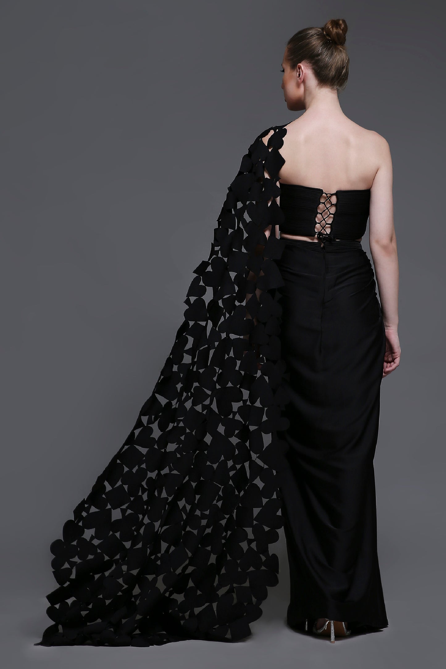 Noir Emily Set + Drape