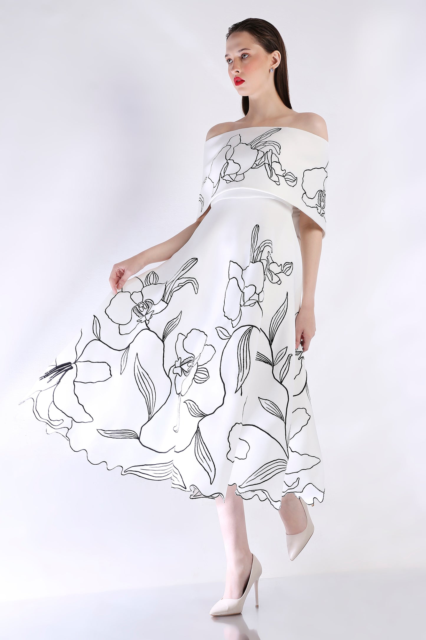 Vero + Embroidered Wrap