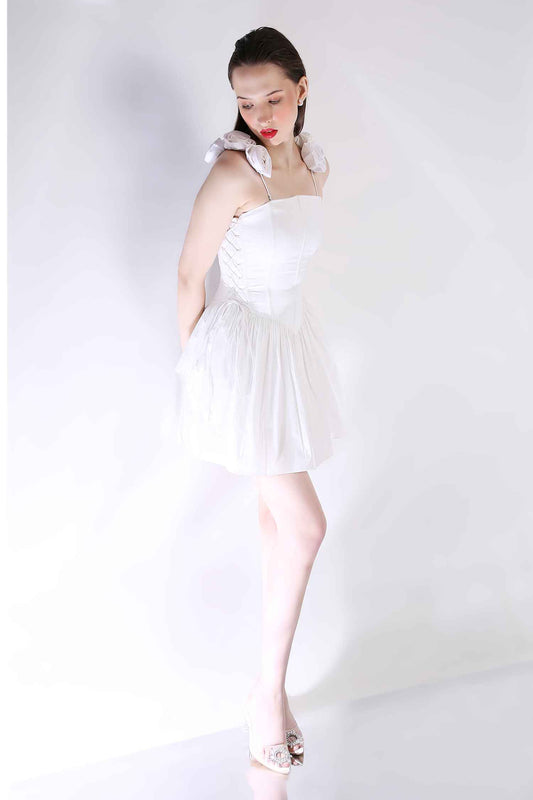 June + Detachable Straps