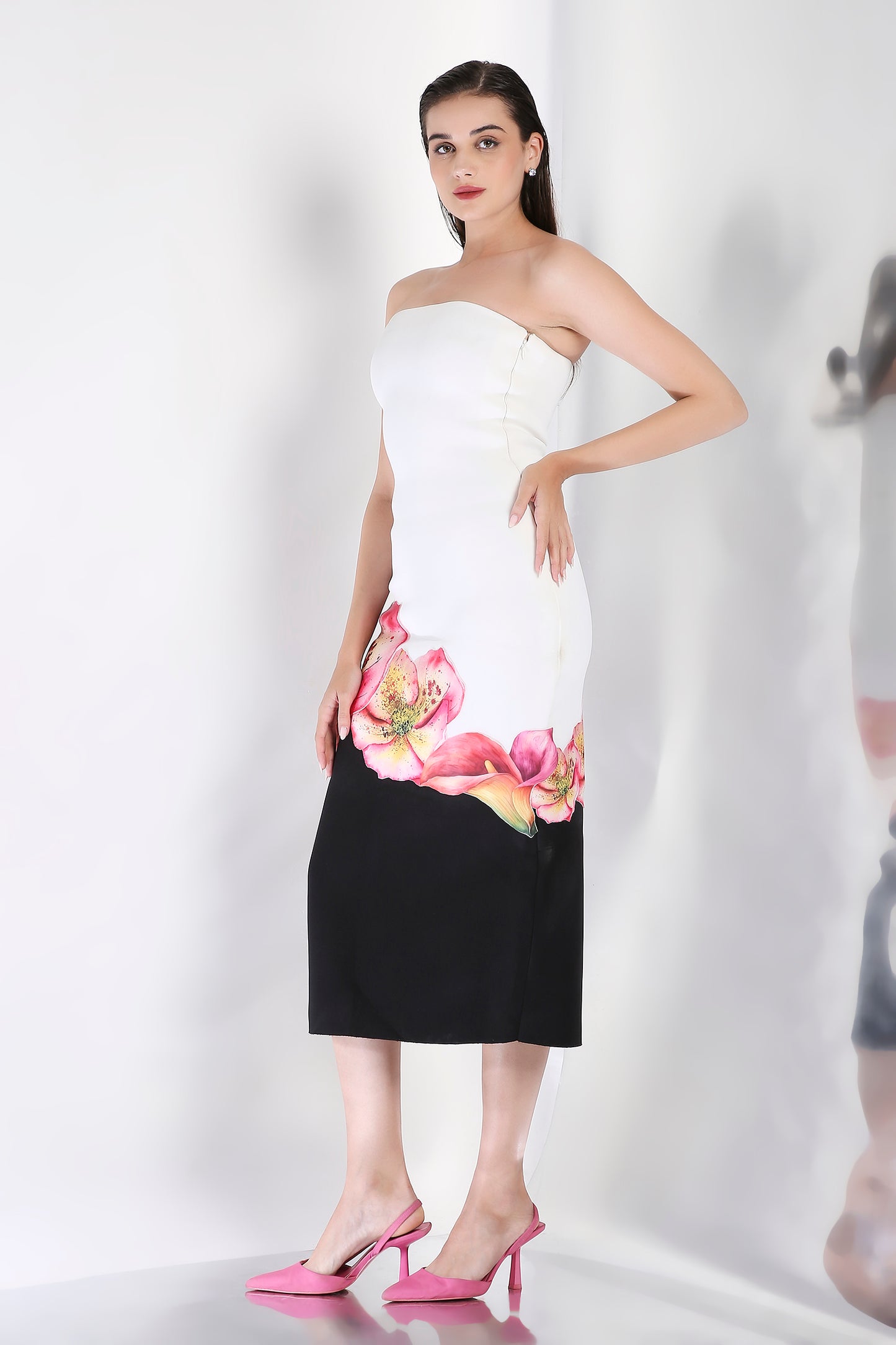 Tulip + Detachable Strap