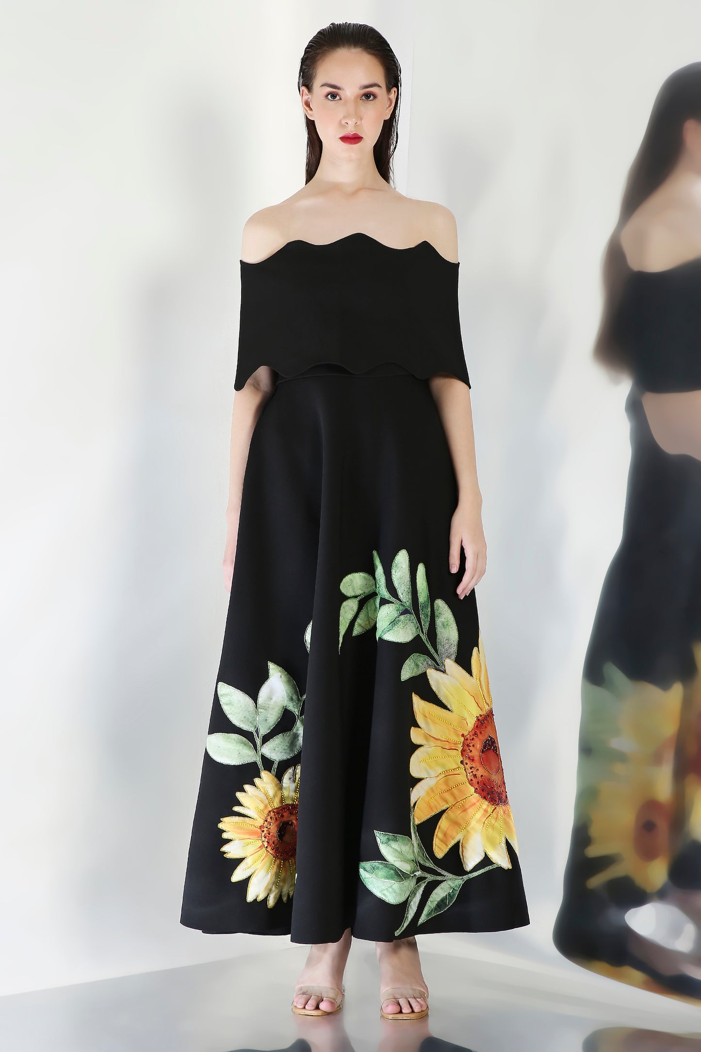 Olive (Black) + Wavy Wrap