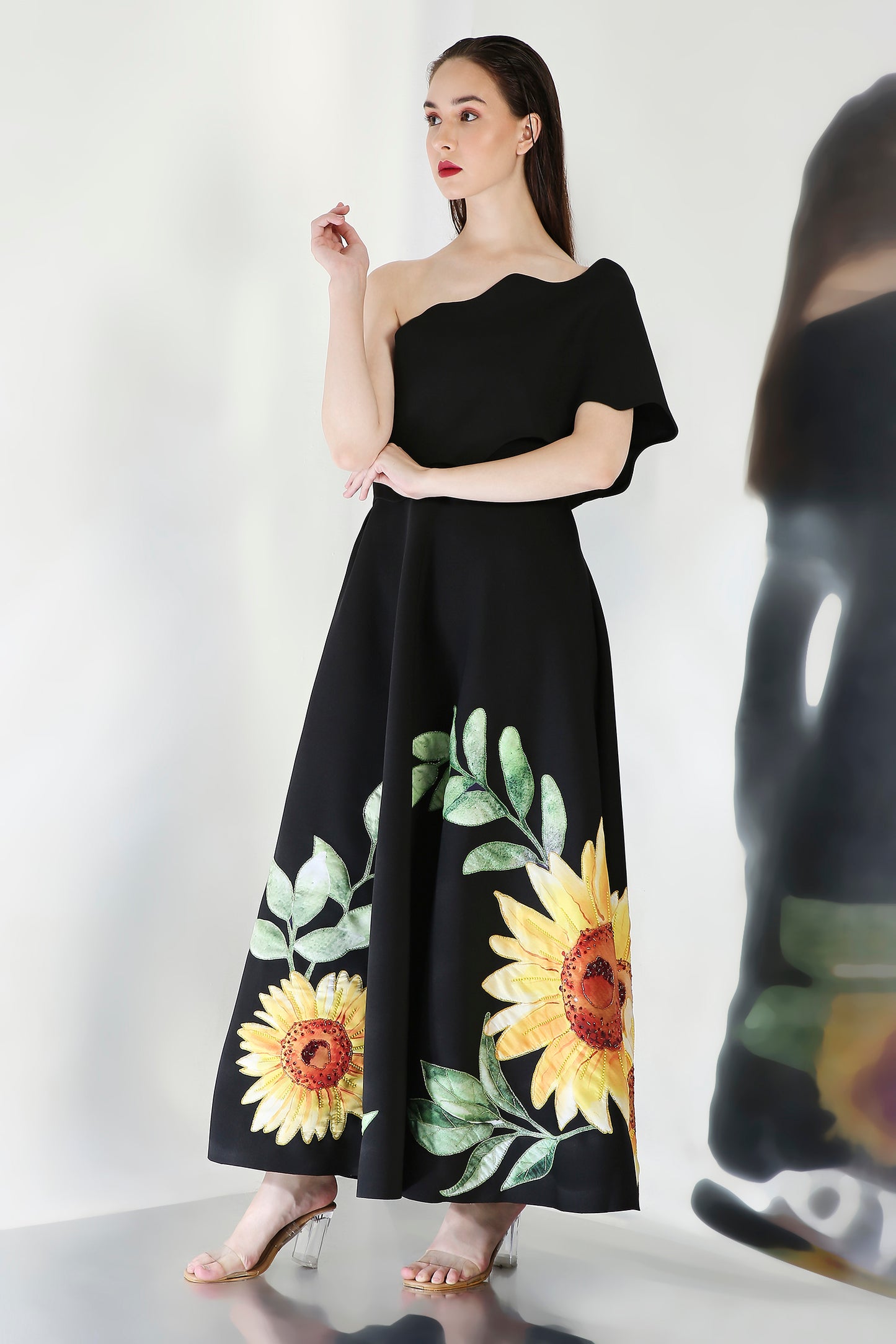 Olive (Black) + Wavy Wrap