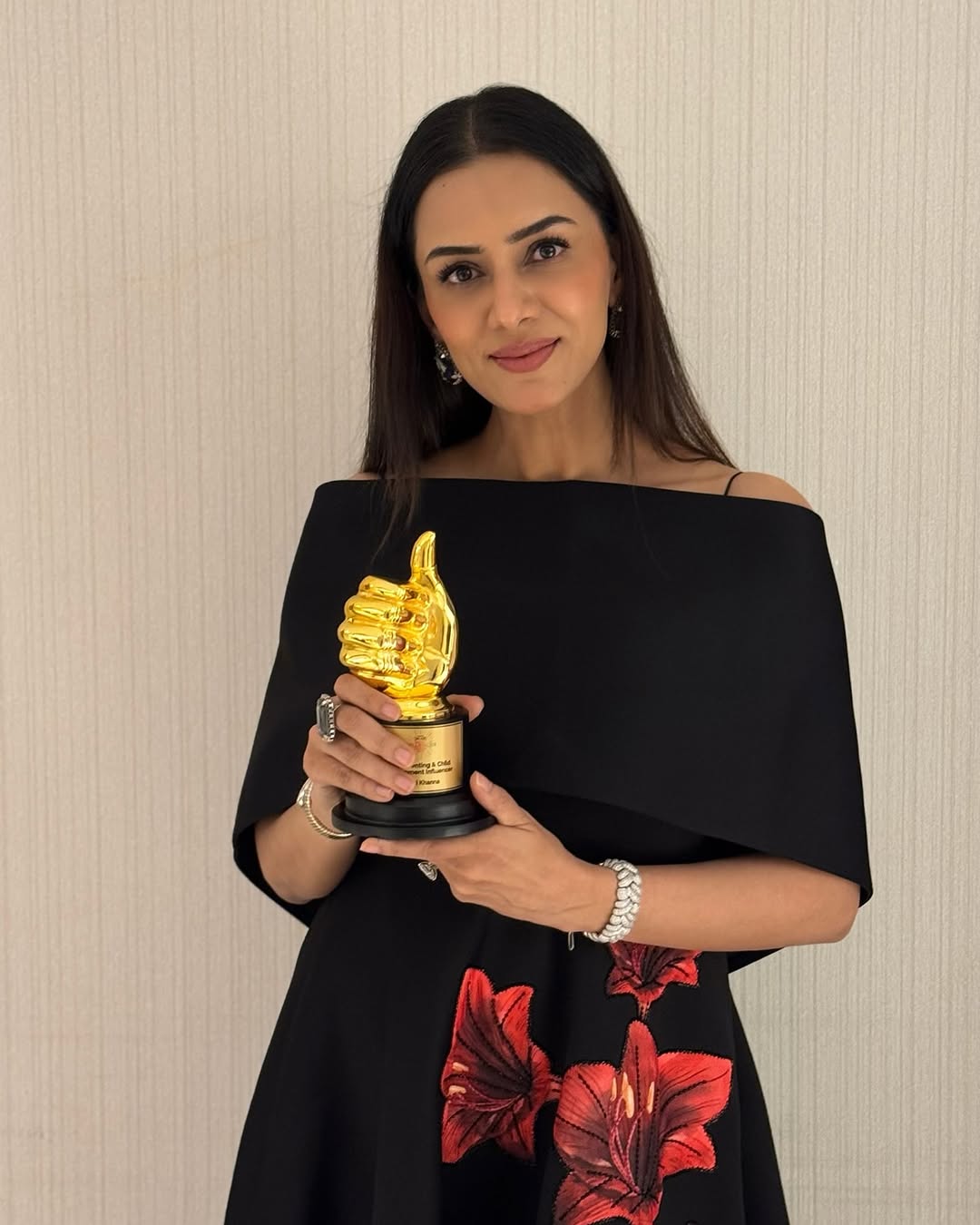 Smriti Khanna in Riva + Classic Wrap