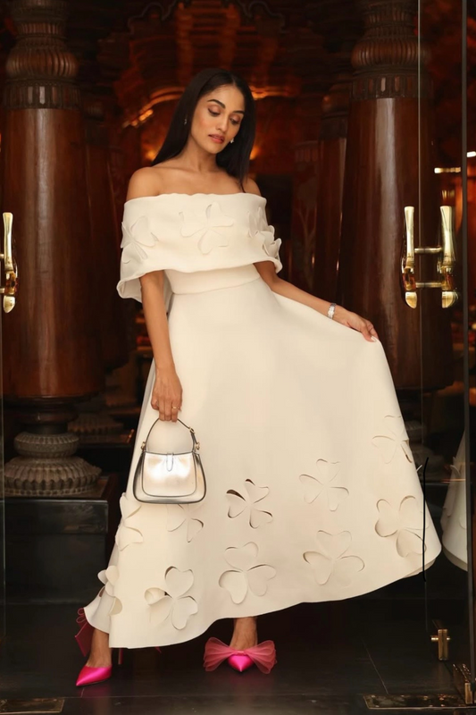 Shrima Rai In Lyre