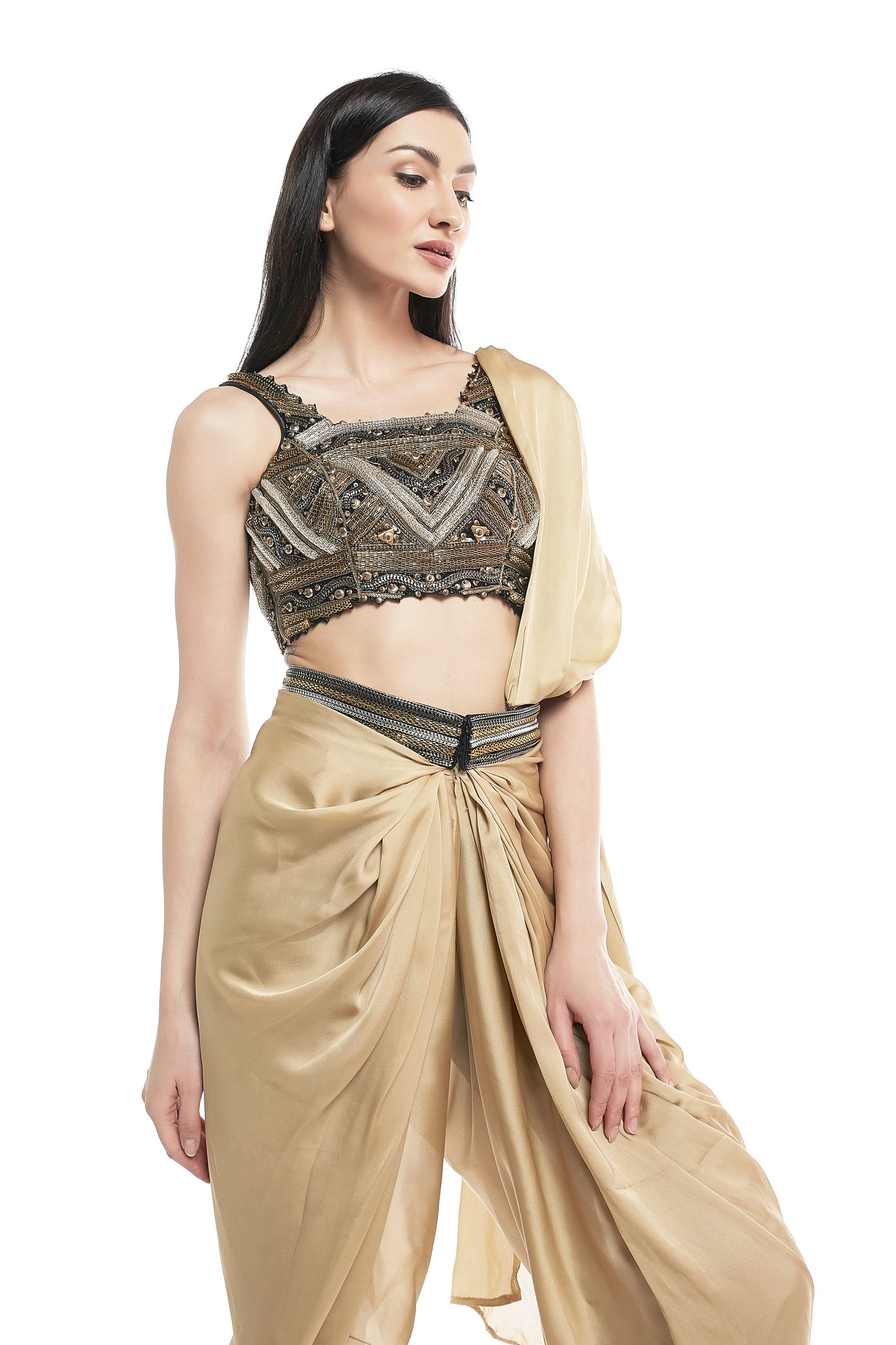 Chained dhoti saree